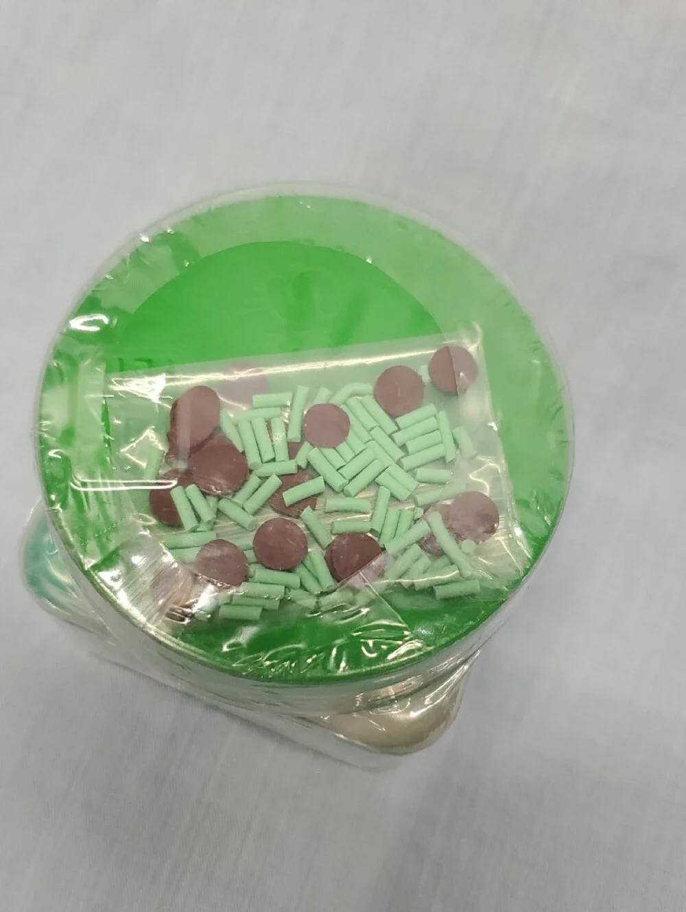 Slimy Gloop Mint Chip Scented Kids Slime - Green